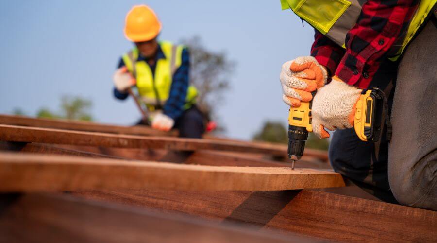 Professional New roof installation in Mechanicstown, OH